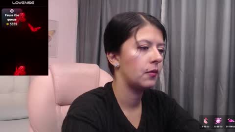 Snapshot of liss_black chatting on 09/30/25, 03:33 Andrea online show from 09/30/25, 03:33