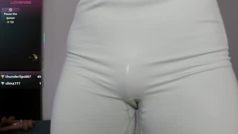 Snapshot of liss_glow chatting on 05/12/26, 09:12 liss FANSLY LissGlow online show from 05/12/26, 09:12