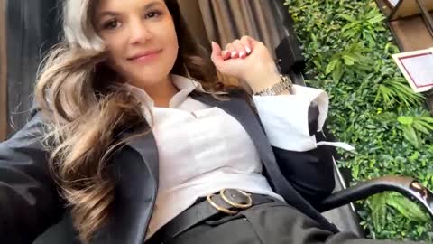 Lissa online show from 04/23/26, 12:26