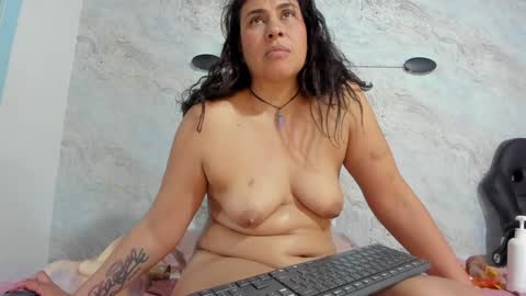 Snapshot of lissa_harris_ chatting on 01/30/25, 06:13 Lisa online show from 01/30/25, 06:13