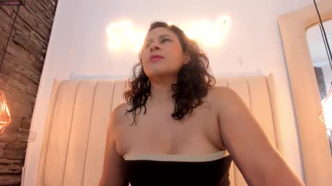 Lisa online show from 03/24/26, 12:21