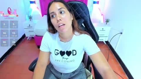 L I S S A  online show from 10/19/25, 01:06