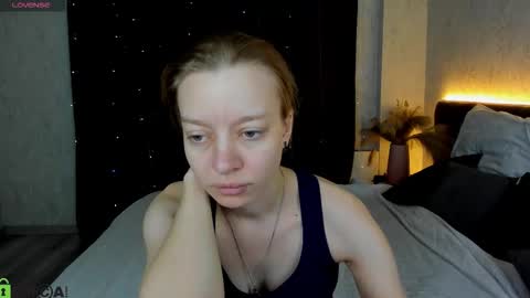 Lissa online show from 12/21/25, 08:10