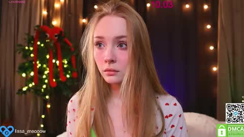 Snapshot of lissa_meooow chatting on 03/10/25, 03:34 your Liza again. Next stream Dec. 1 at 2 or 3 GMT online show from 03/10/25, 03:34