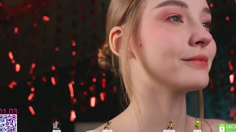 your Liza again. Next stream Dec. 1  at 2 or 3  GMT online show from 03/01/26, 01:02