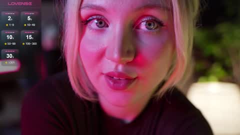 Snapshot of lissablush_ chatting on 09/15/25, 08:47 Lissa online show from 09/15/25, 08:47