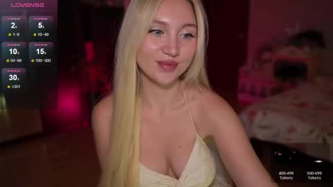 Snapshot of lissablush_ chatting on 09/21/25, 01:35 Lissa online show from 09/21/25, 01:35