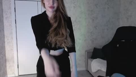 Snapshot of lissacain chatting on 05/13/26, 08:12 Lissa online show from 05/13/26, 08:12