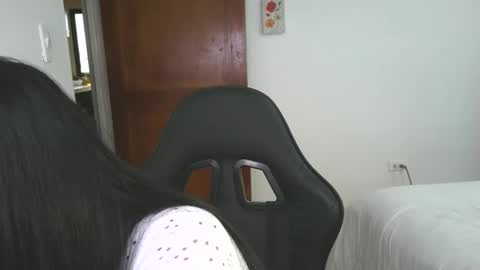 Snapshot of lissafeethot chatting on 11/15/25, 09:21 Lissafeethot online show from 11/15/25, 09:21