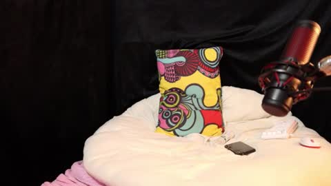 Lissa Ross online show from 03/12/25, 08:20