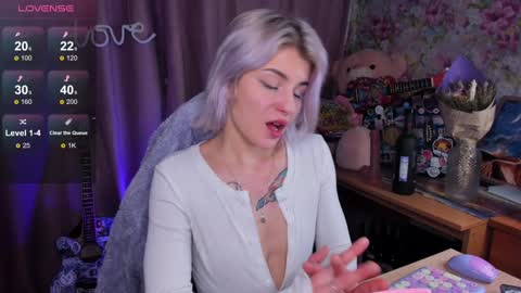 Lissa online show from 12/22/24, 05:10