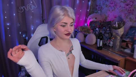 Lissa online show from 12/29/24, 07:11