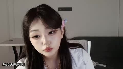 Lissa online show from 04/13/26, 07:08