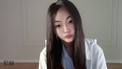 Lissa online show from 04/18/26, 07:18