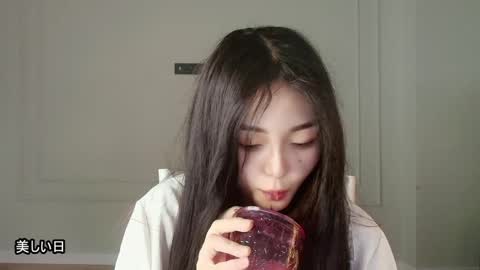 Lissa online show from 04/23/26, 07:27