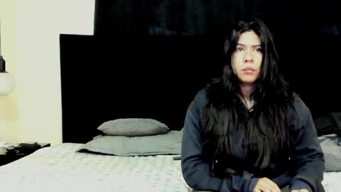 Natalia and alejandro online show from 09/17/25, 11:01