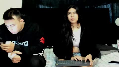 Natalia and alejandro online show from 10/11/25, 11:42