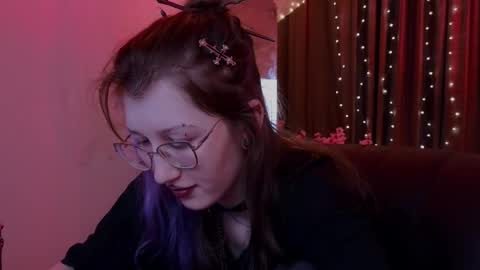 lissaros online show from 12/23/25, 05:16