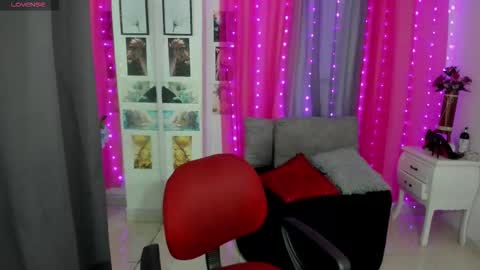 Snapshot of lissavillalobos chatting on 09/10/25, 09:48 lissa online show from 09/10/25, 09:48