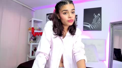 Liss Brown online show from 02/18/25, 12:39