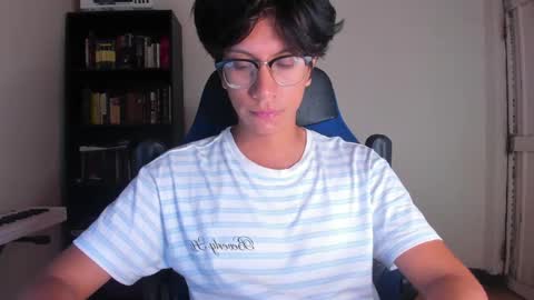 Literateboy online show from 06/04/26, 01:44