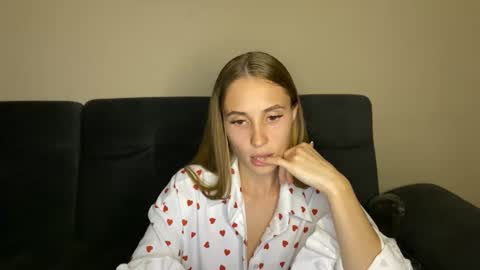 LUNA online show from 10/09/25, 06:50