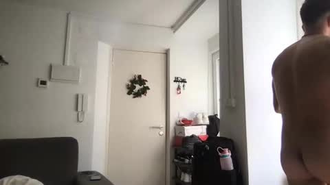 litlelover online show from 04/05/26, 02:58