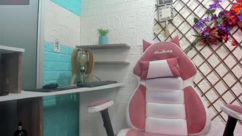 VANESSA online show from 04/22/26, 01:12