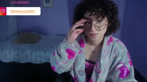 Snapshot of little__amy_ chatting on 01/10/25, 08:29  AMY  online show from 01/10/25, 08:29