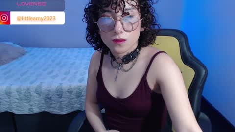 Snapshot of little__amy_ chatting on 01/18/25, 11:33  AMY  online show from 01/18/25, 11:33