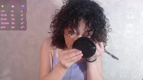 Snapshot of little__amy_ chatting on 10/23/25, 11:57  AMY  online show from 10/23/25, 11:57