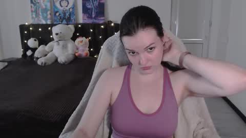 little__flowers online show from 09/16/25, 08:48