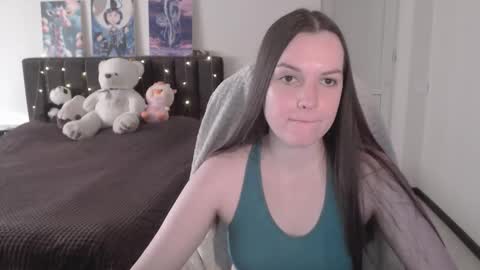 little__flowers online show from 11/08/25, 06:35