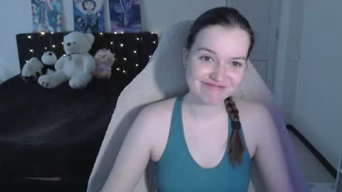 little__flowers online show from 04/09/26, 08:31