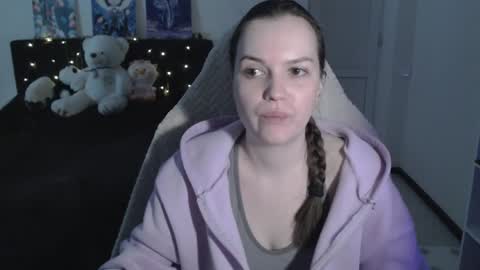 little__flowers online show from 04/24/26, 10:07