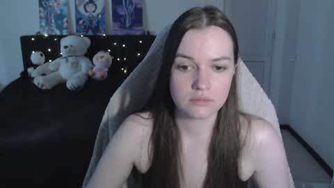 little__flowers online show from 06/10/26, 09:52
