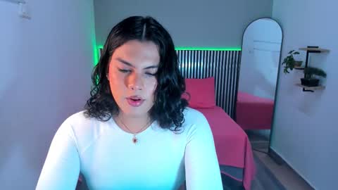 L I T T L E A L L I online show from 12/14/25, 01:38