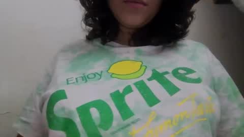 Snapshot of little_anef chatting on 12/22/24, 06:37 little_anef online show from 12/22/24, 06:37