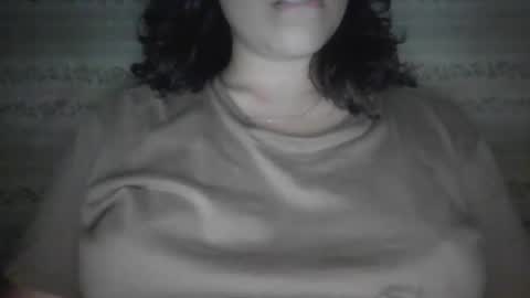 Snapshot of little_anef chatting on 01/01/25, 06:15 little_anef online show from 01/01/25, 06:15