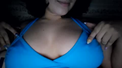 Snapshot of little_anef chatting on 09/23/25, 05:21 little_anef online show from 09/23/25, 05:21