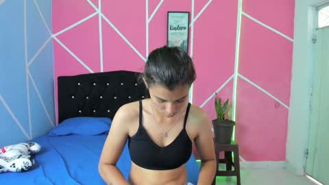 Michelle. online show from 01/11/25, 06:23