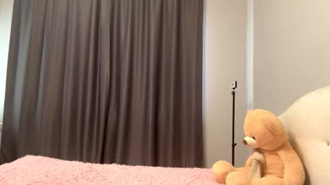 Catherine online show from 11/25/25, 03:17