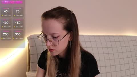 little_bliss online show from 10/23/25, 09:57