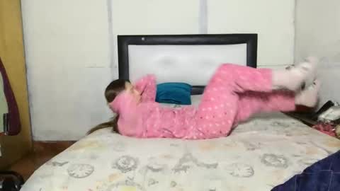 Diablita online show from 10/25/25, 10:56