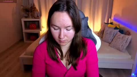 Alexandra online show from 11/06/25, 03:07