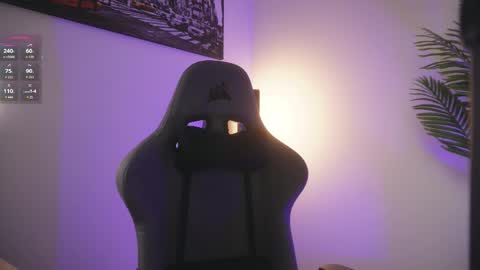 Help me reach 100 likes online show from 02/20/26, 07:14