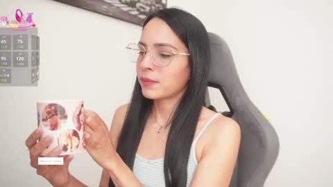 Help me reach 100 likes online show from 04/22/26, 07:15