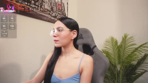 Help me reach 100 likes online show from 06/07/26, 07:06