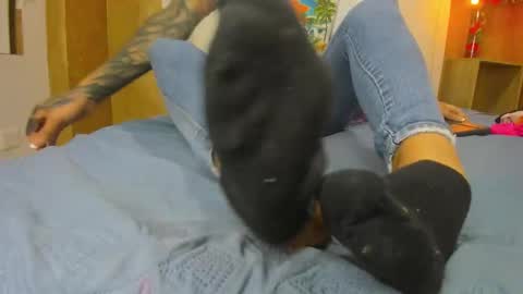   online show from 09/17/25, 01:02