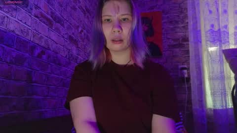 Snapshot of little_kitsune chatting on 09/27/25, 08:41 Rachel online show from 09/27/25, 08:41